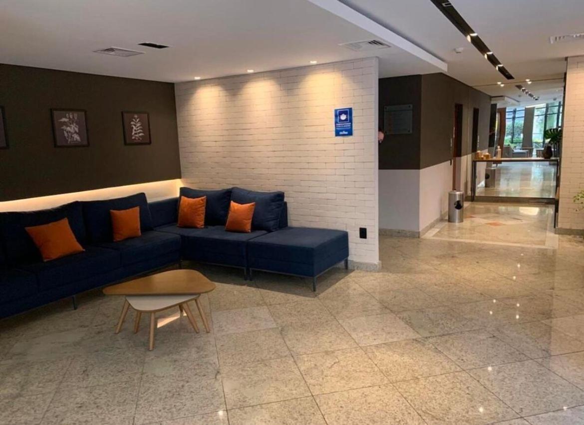 Flat No Hotel Cosmopolitan Com Estacionamento Gratis E Piscina Santos  Exterior foto